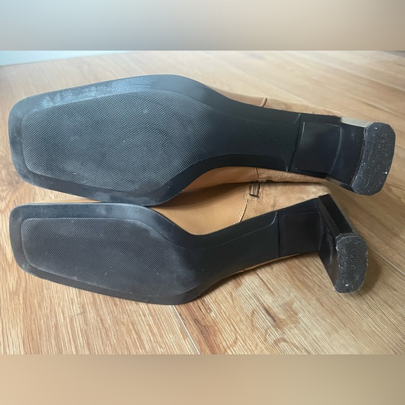 Vintage Naturalizer square toe camel tan suede heeled boots, 7.5 - Picture 6 of 10